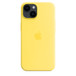 iPhone 14 专用淡黄色 MagSafe 硅胶保护壳安装在午夜色 iPhone 14 上。