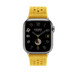 สายแบบ Simple Tour Tricot สี Jaune de Naples (เหลือง) แสดงหน้าปัด Apple Watch