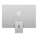 银色 iMac 的背面外观，Apple 标志位于中央，其颜色比深色机身外观浅几个色调，底座上带有线缆孔位，USB-C 和雷雳端口位于机身左下方，电源按钮位于机身右下方。