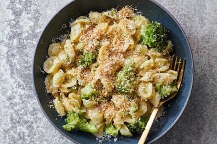 Braised Broccoli Pasta