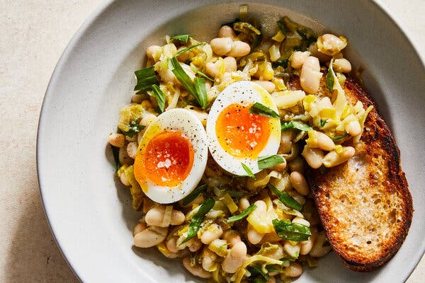 Miso Leeks With White Beans
