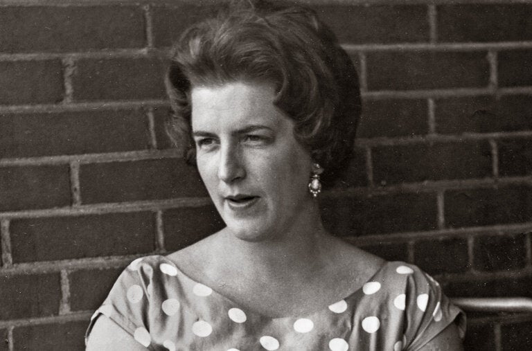 Yvonne Barr in 1962. Her techniques in growing cell cultures in a controlled environment aided in the discovery of the Epstein-Barr virus.