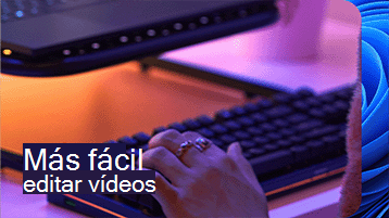 Imagen de unas manos sobre un teclado de juego con el texto "Más fácil editar vídeos" en la esquina inferior izquierda.